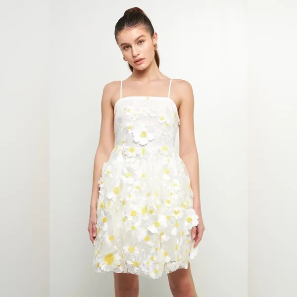 Endless Rose Floral Embroidered Mini Dress in White Size Medium - Image 2