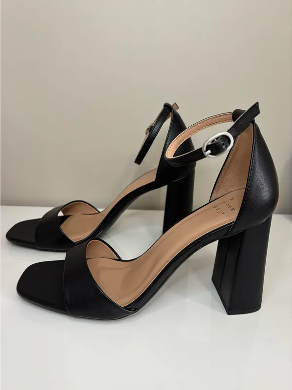 A New Day Classic Black Square Toe Pumps - Image 3
