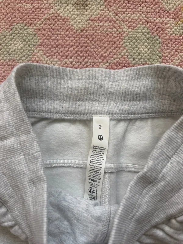 Lululemon Wide-Leg Scuba Sweatpants - Image 2