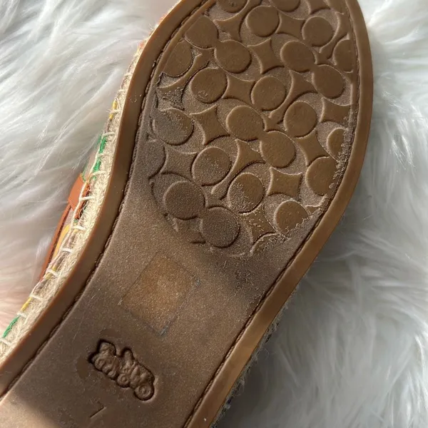 Coach Women Rainbow Espadrille Flats size 7 excellent condition - Image 5