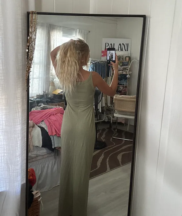 Long Green Dress Size M - Image 3