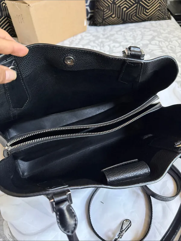 Michael Kors Black Pebbled Leather Tote - Image 5