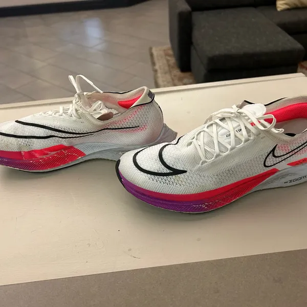 Nike Women's ZoomX Streakfly Road Racing White and Pink Athletic Shoes Size 8 - Image 6