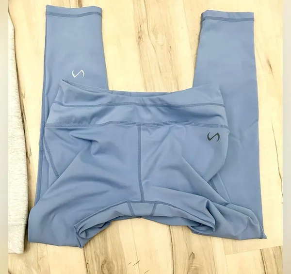TLF Apparel leggings Size M - Image 8