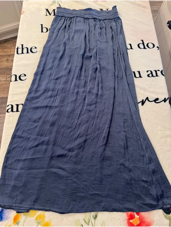 Hem & Thread Stasia blue maxi skirt, size M - Image 3