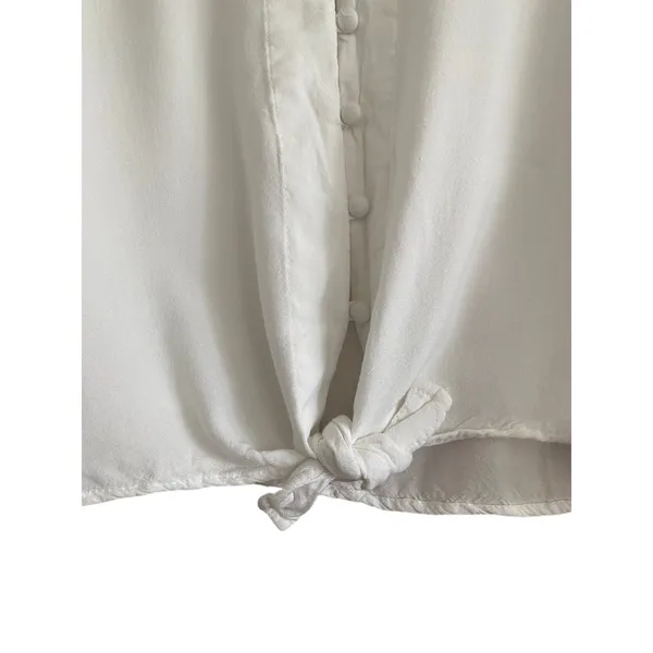 Sim & Sam V-Neck Tie Bottom Button Short Sleeve Blouse Size Small - Image 4
