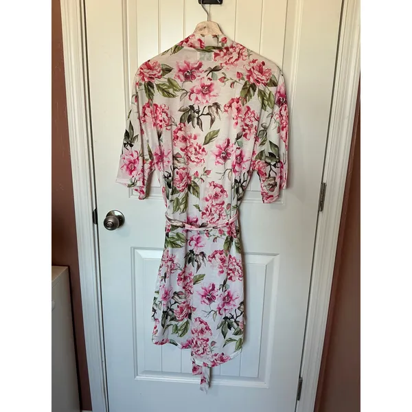 Show Me Your Mumu Rose Print Robe 0/S White/Pink - Image 4