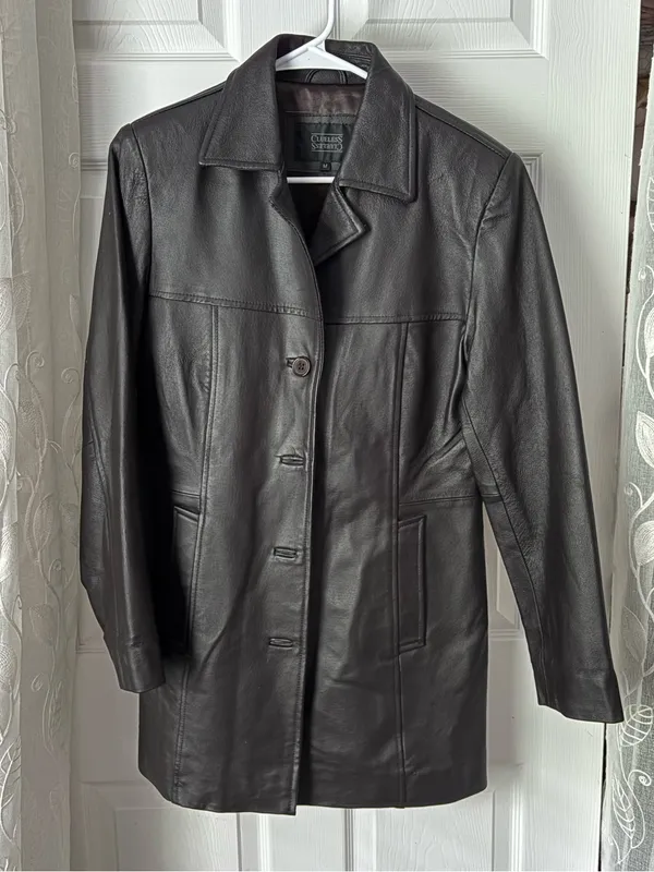 Clueless vintage mid-length black leather coat jacket button-up front women sz M - Image 2
