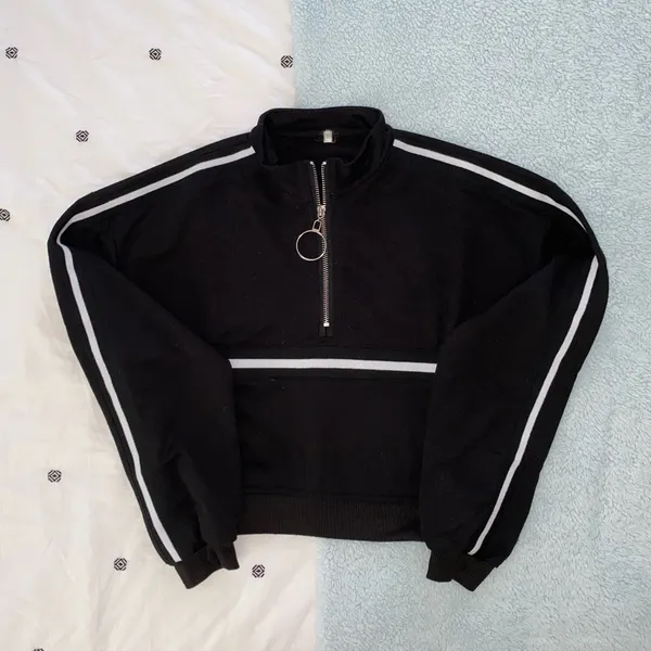 Black Cropped Sweatshirt - Image 2