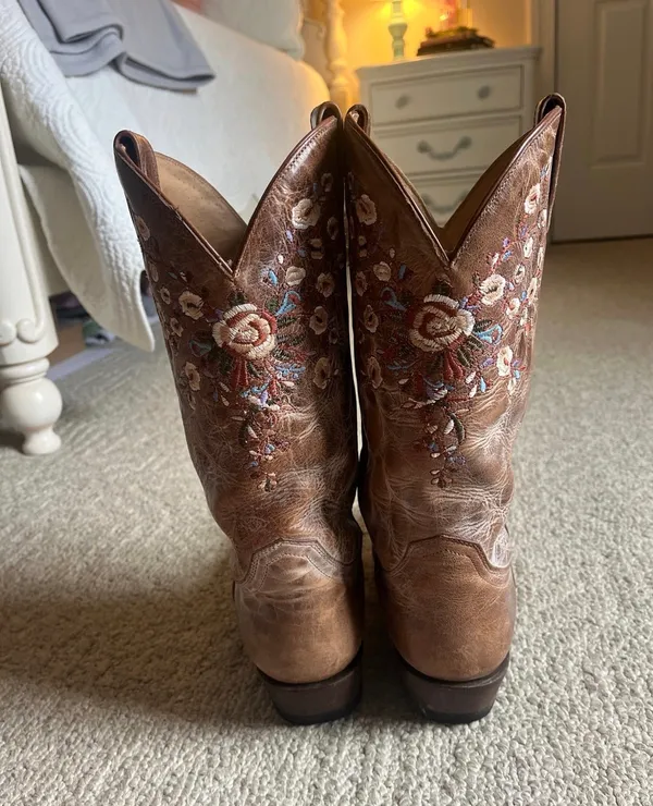 Shyanne Floral Embroidered Boots - Image 3