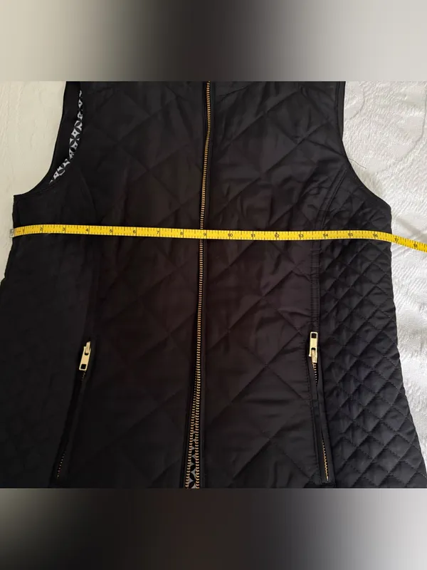 Crown & Ivy Quilted Black Sleeveless Vest Jacket - Classic Lightweight Outerwear - Image 7