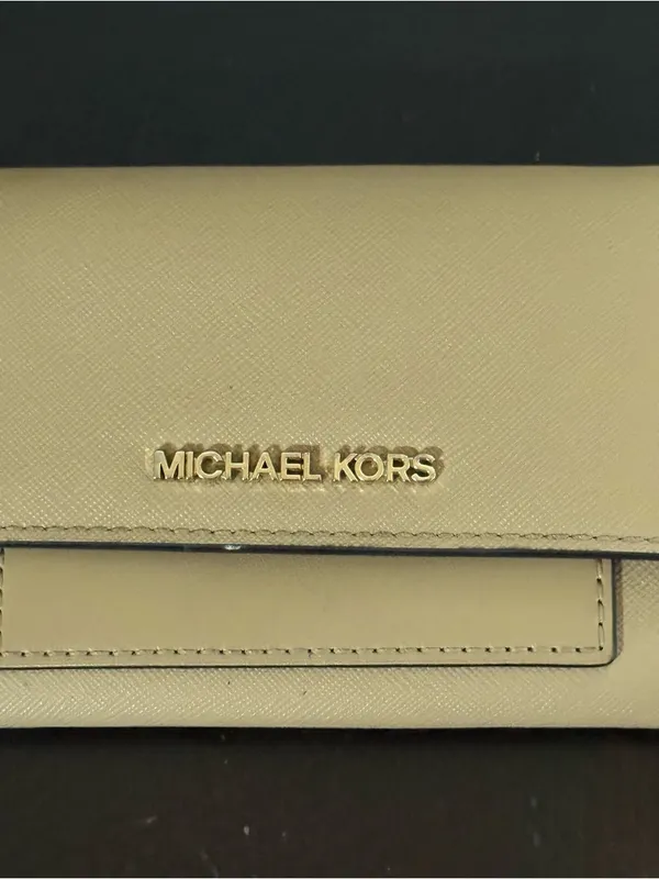 Michael Kors Tan Saffiano Leather Compact Wallet with Gold Logo - Image 3