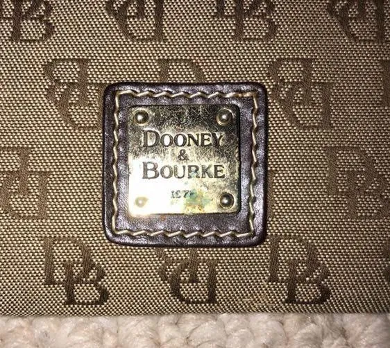 Dooney & Bourke Wristlet - Image 3