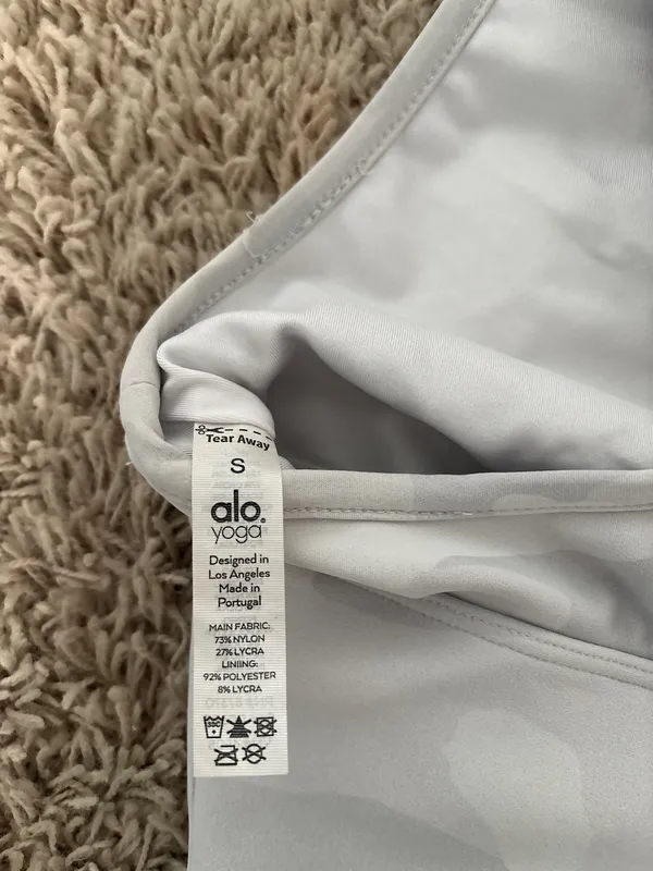 Alo Yoga Set - Image 5