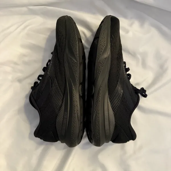 Like New Brooks Adrenaline GTS 24 Running Shoes 8 Wide (D) - Image 8