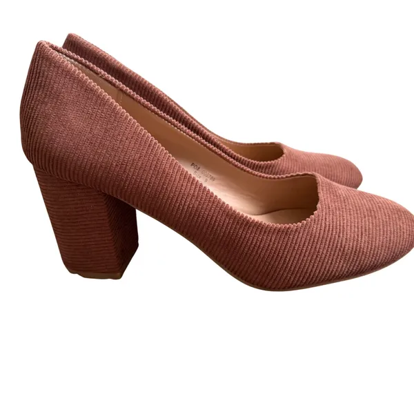 Journee Collection Women Brown Corduroy Block Heel Pumps Shoes Size 9‎ Casual - Image 2