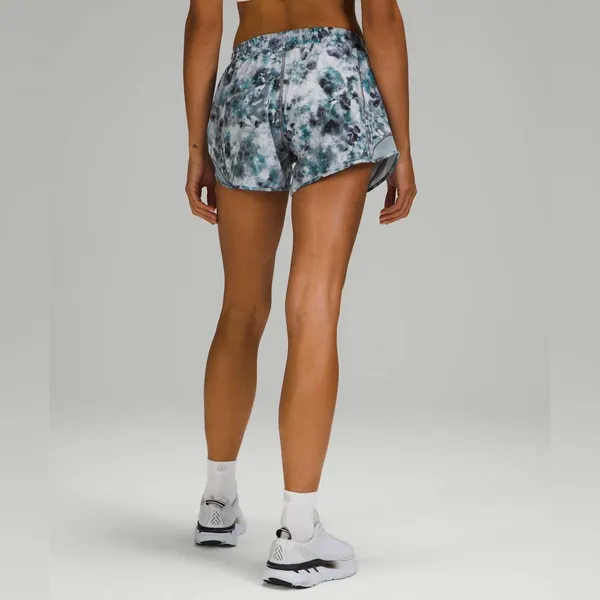 Lululemon Hotty Hot‎ Low-Rise Lined Short 4” Kaleidofloral Blue Cast Size 4 Tall - Image 2