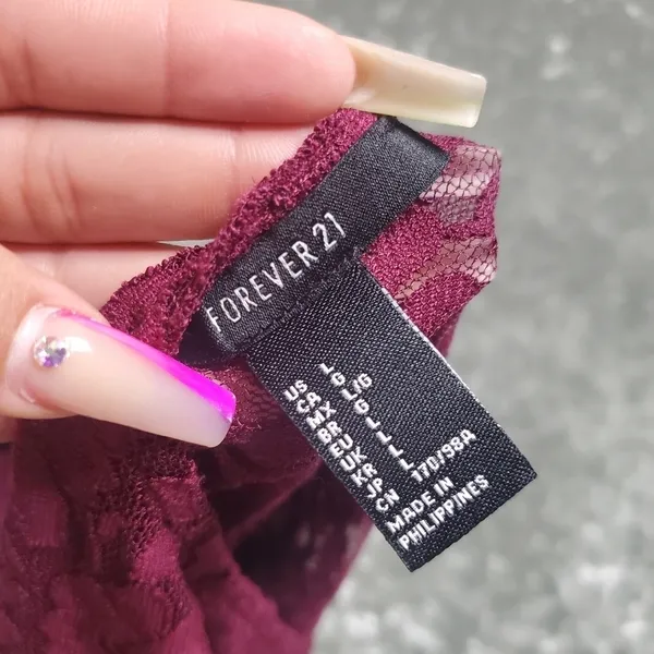 Forever 21‎ Lace Long Sleeve Bodysuit - Image 8