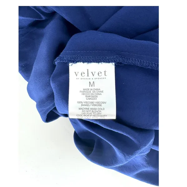 Velvet by Graham & Spencer Royal Blue V-Neck Button Front Viscose Blouse Medium‎ - Image 5