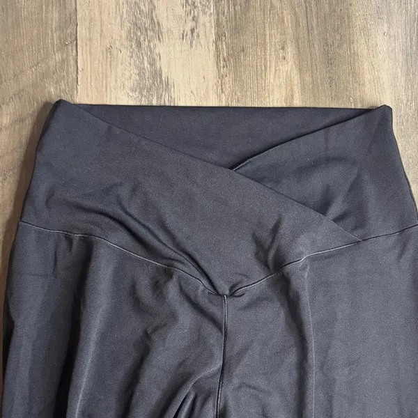 Sunzel Black Active Flare Leggings Size L - Image 3