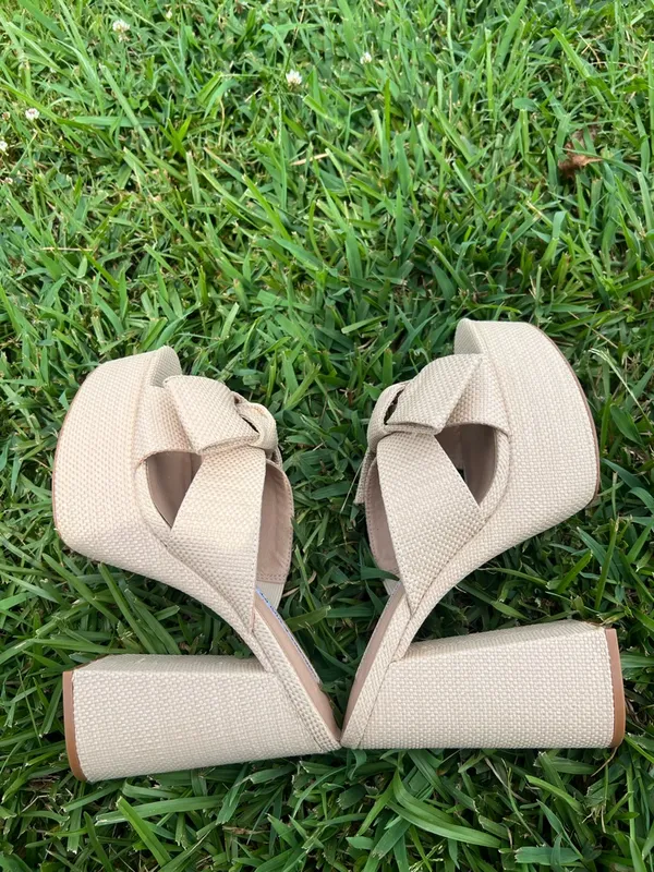 Chelsea & Violet Doris Raffia Knot Tan Chunky Block Sandals Size 9M - Image 8