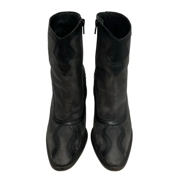 Free People Winding Road Heel Distressed Leather Ankle Boots Black/Grey Size 8 - Image 7
