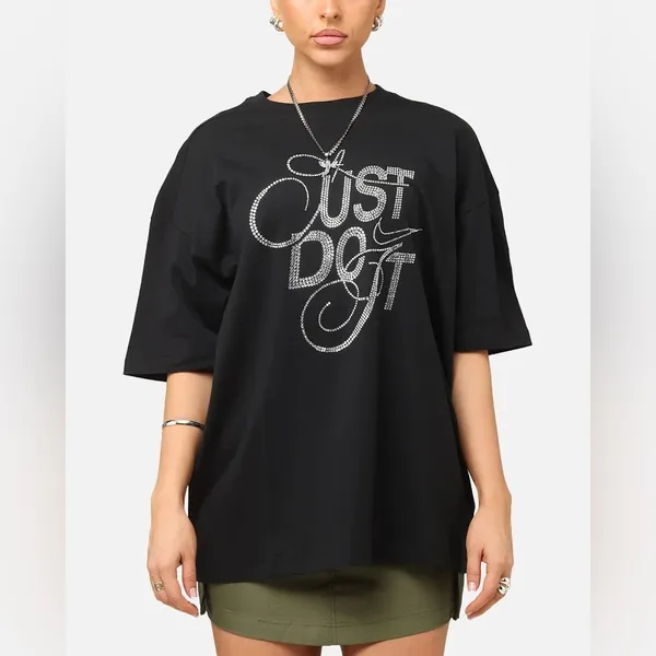 Nike‎ black oversized rhinestone bling tee Just do it medium - Image 2