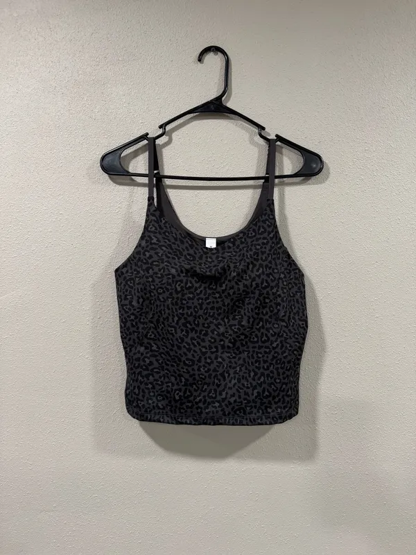 Yogalicious NWT $88 Retail Leopard Black 2 Piece Set - Image 3