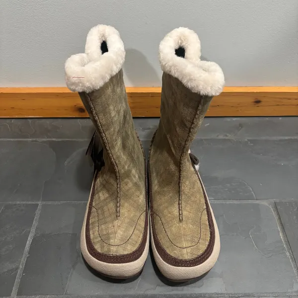 Merrell NWT Spirit Tibet High Sage Polartec Winter Boot - size 7.5 - Image 2