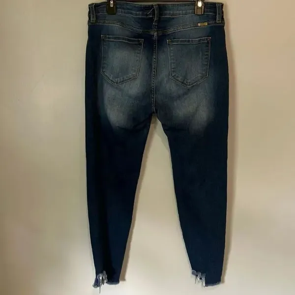 Kancan High Rise Medium Wash Distressed Raw Hem Skinny Jeans 15/31 #785 - Image 7