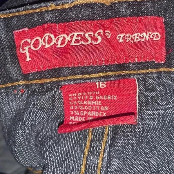 Vintage y2k flared jeans Size 16 - Image 2
