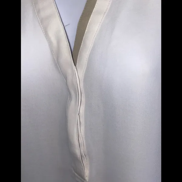 Banana Republic Women's Sleeveless Top Size XS - Image 3