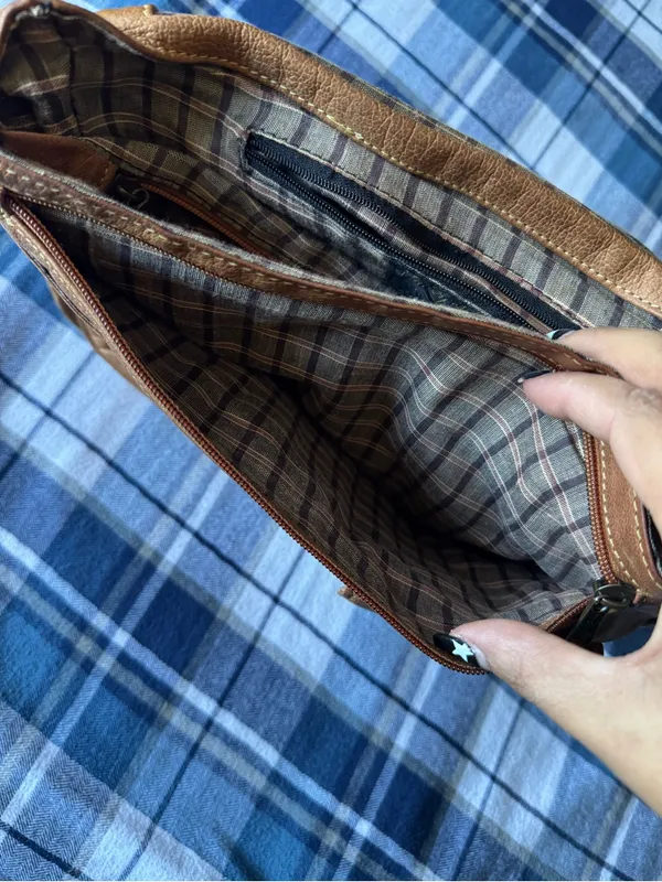 Emily Ann of Boca Raton Brown Leather Crossbody Messenger Bag - Image 6