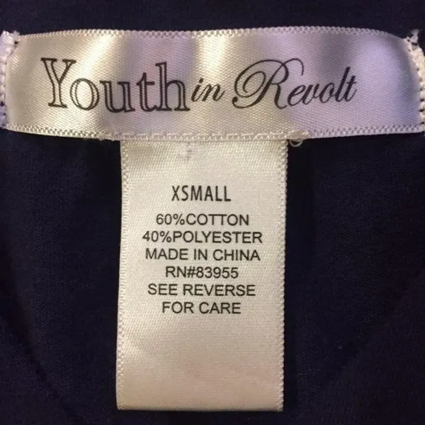 Youth in Revolt T-Shirt Juniors XS Used Cropped - Image 7
