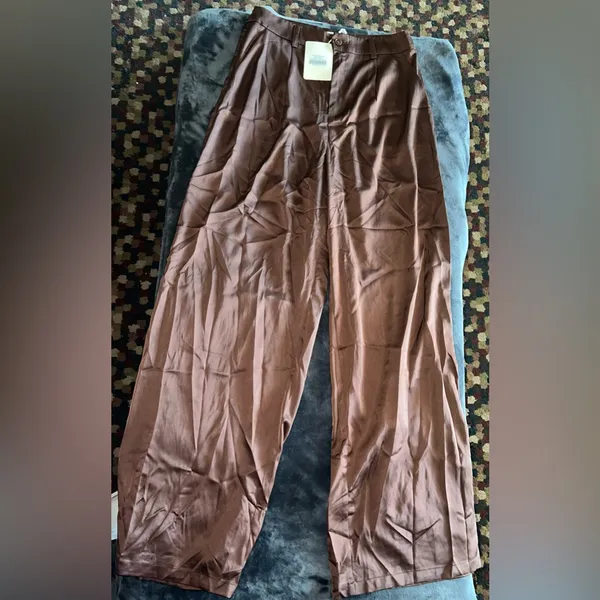 Peppermayo Milano Satin Pant in Chocolate Brown Size 6 New with tag - Image 6