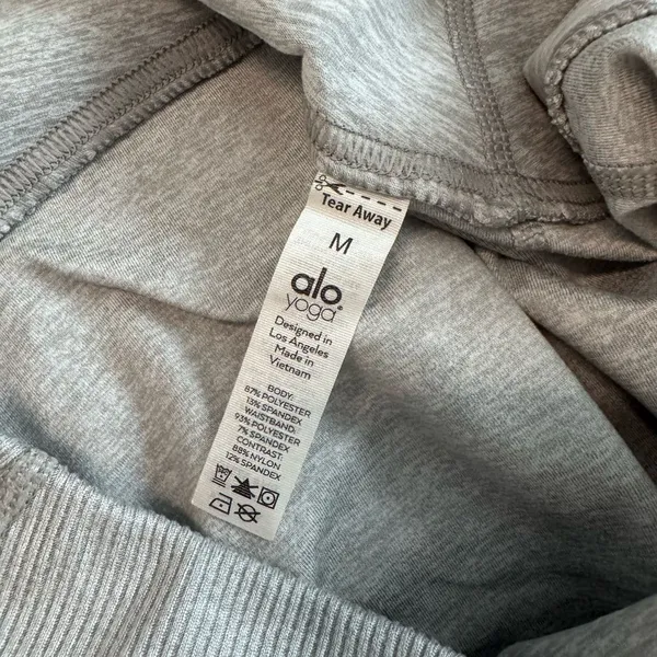 ALO Yoga AloSoft Heathered Gray Leggings - Image 5