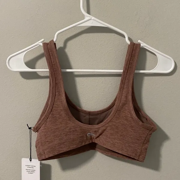 NWT Alo Yoga Alosoft Center Stage Sports Bra Pink Quartz XXS - Image 4