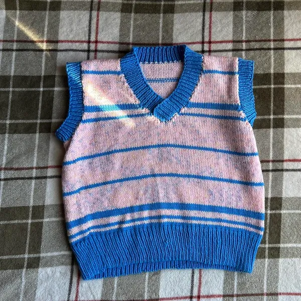 Handmade knitted holiday top Multiple - Image 2