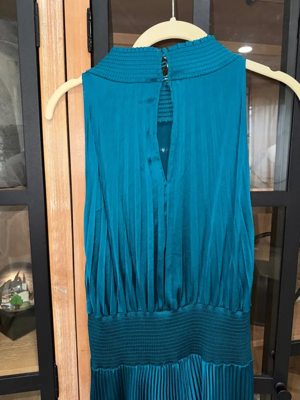 ALC Frank Renzo maxi dress Sleeveless Smocked Pleated teal satin high neck wedding - Image 11