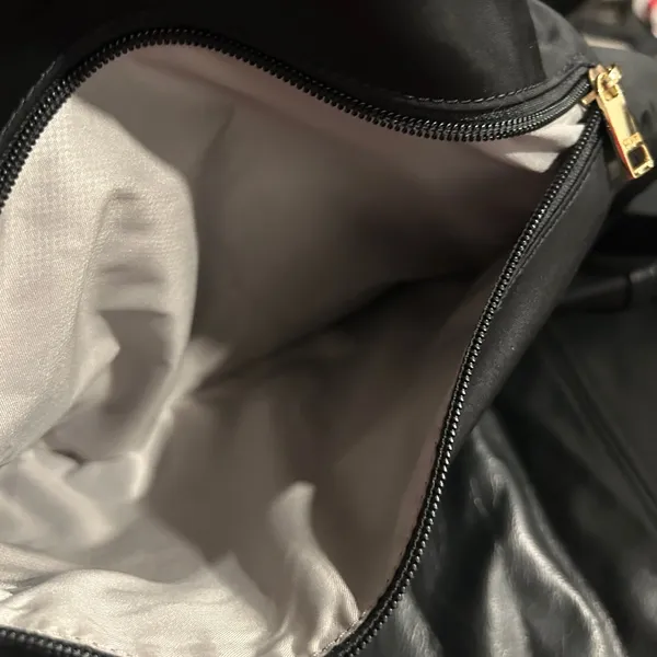 Tumi Classic Black Backpack - Image 9