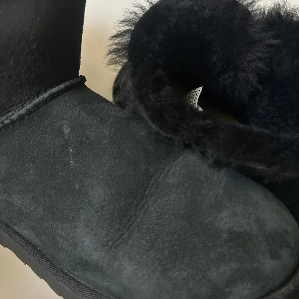 Women’s UGG Mini Bailey Black Boots 9 - Image 7
