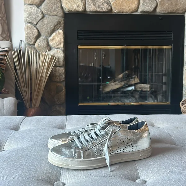 P448 Gold Silver Metallic Sneakers Size 37 - Image 11