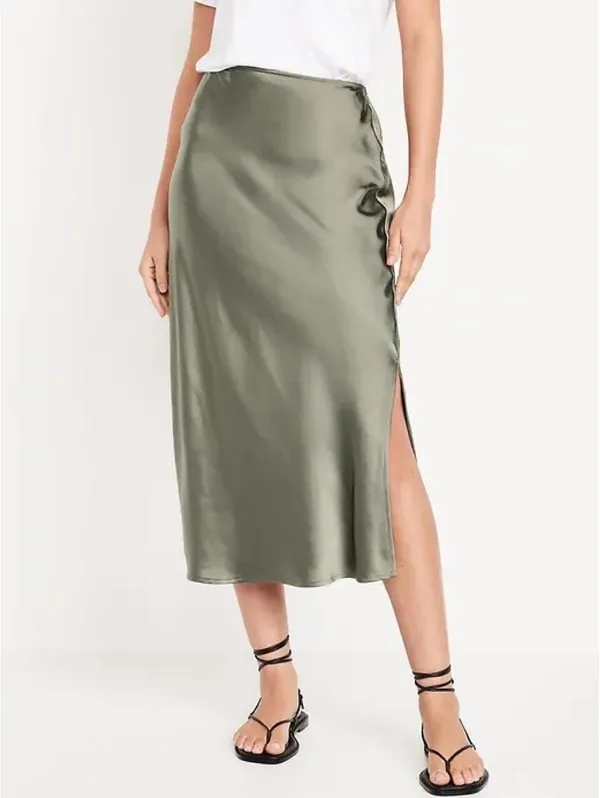 Old Navy olive green satin midi skirt. - Image 2