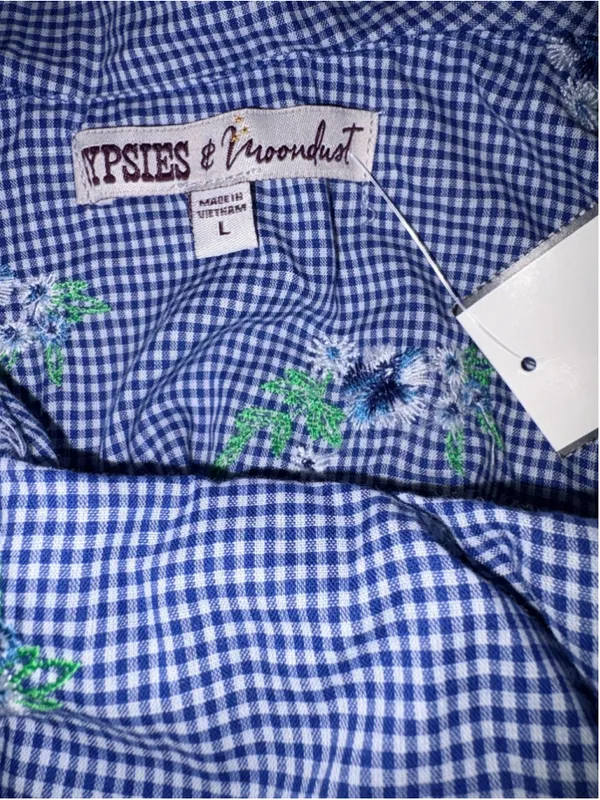 Gypsies & Moondust Ruffled Gingham Off-The-Shoulder Blouse Size L (19” PTP) NWT - Image 6