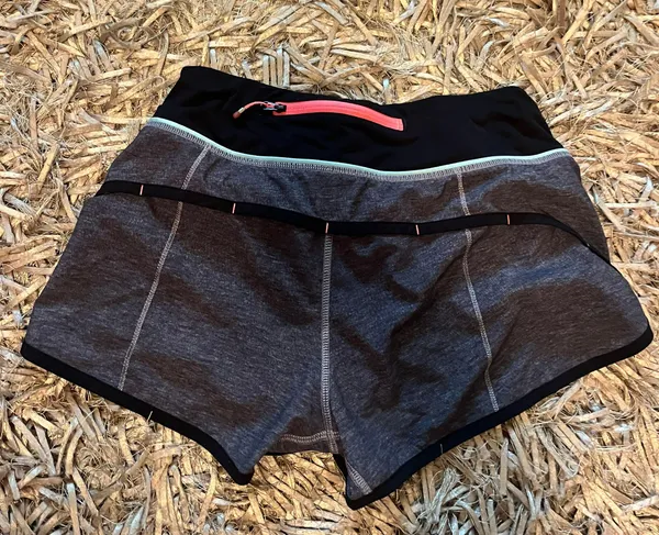 Shorts - Image 4
