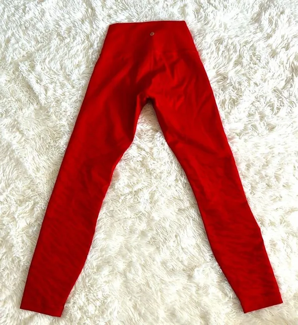 Lululemon Lunar New Year 2023 Wunder Under HR Legging 25” Dark Red Size 4 EUC - Image 8