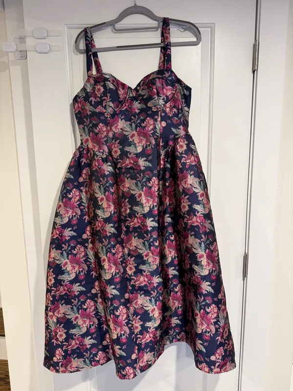 Lulus Attractive Essence Navy Floral Jacquard Midi Dress Pockets Size L NWT - Image 3