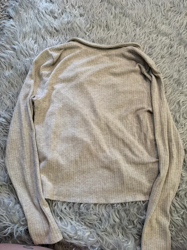 Abercrombie cropped polo - Image 3