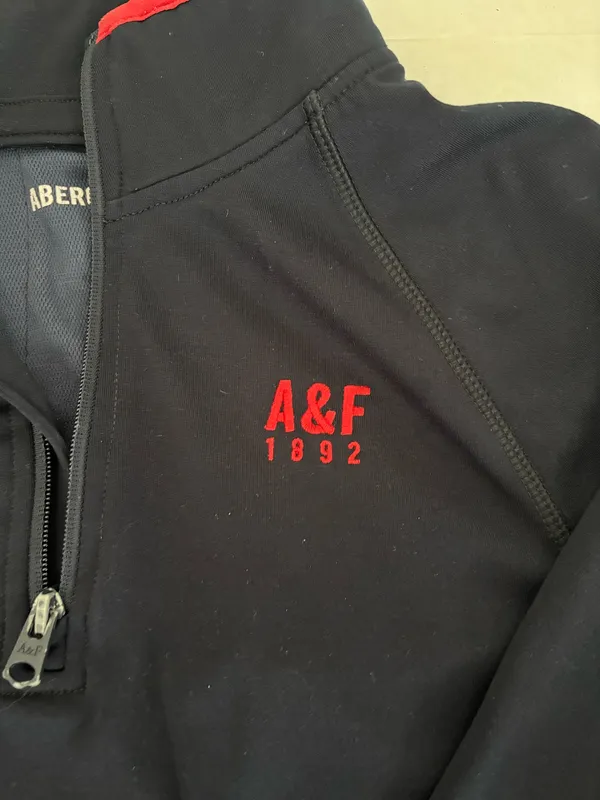 Abercrombie & Fitch A&F 1892 Black Quarter Zip Athletic Pullover Women’s Small - Image 10