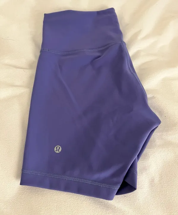 Lululemon Wunder Train 6" Shorts - Image 2